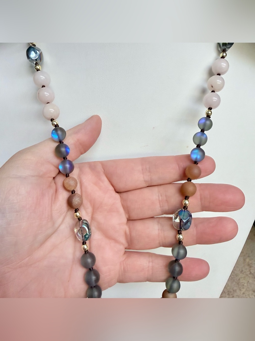 Bohemian Style Women's Necklace Natural Stone Glass Knot Design - Picture 5 of 6